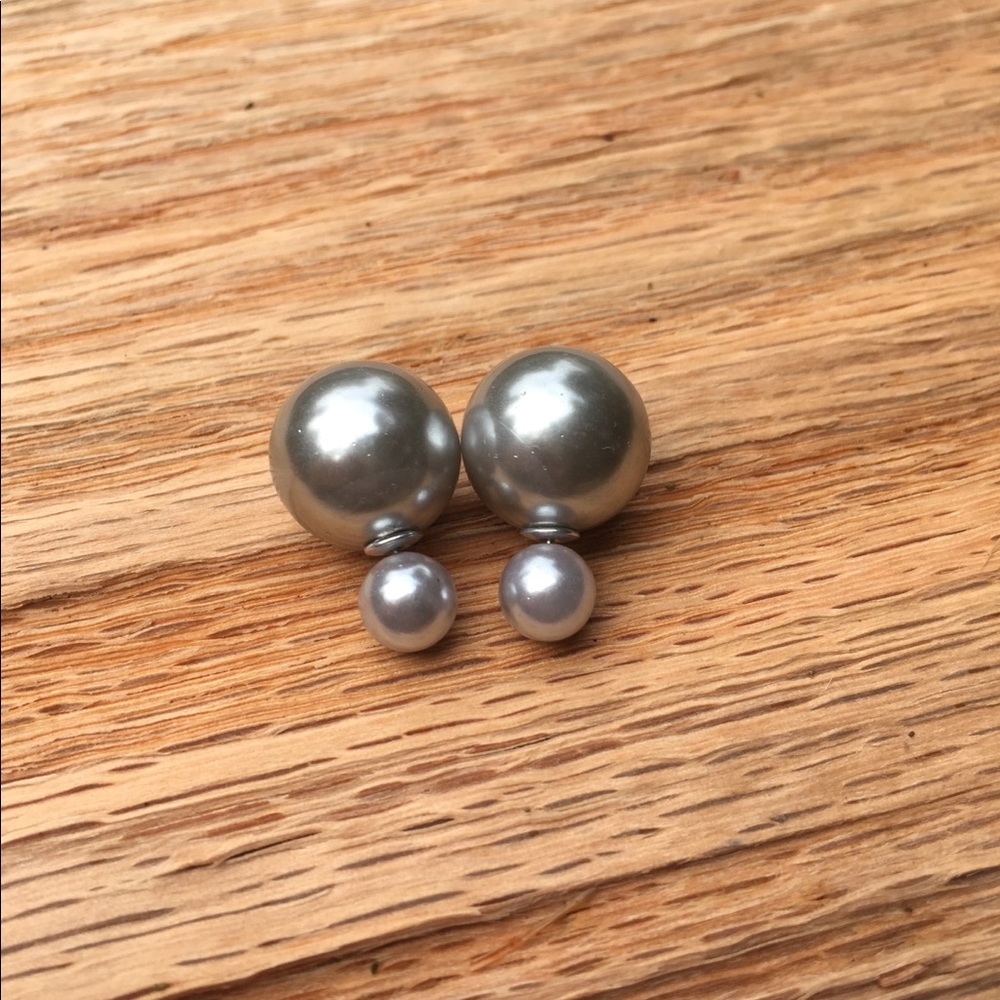 Grey Pearl Earring‎ Set